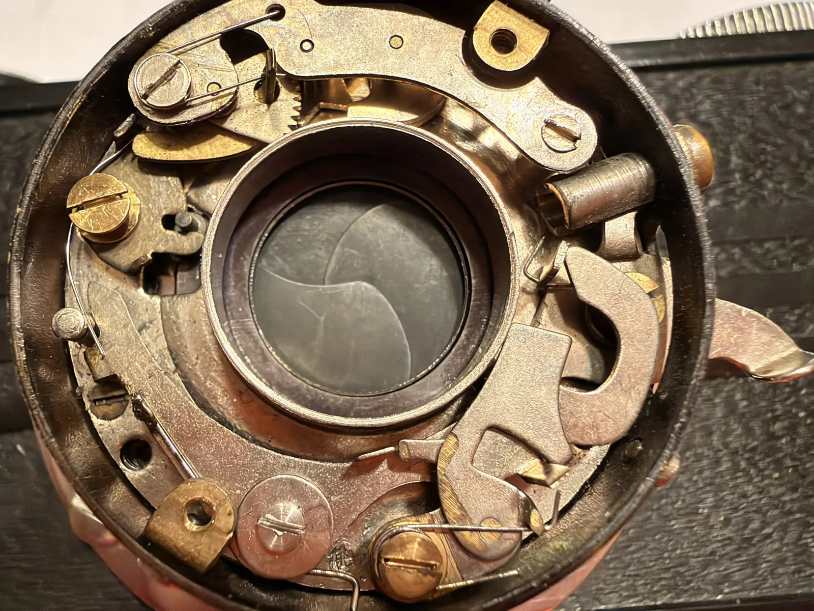 The full shutter mechanism, with the lens removed